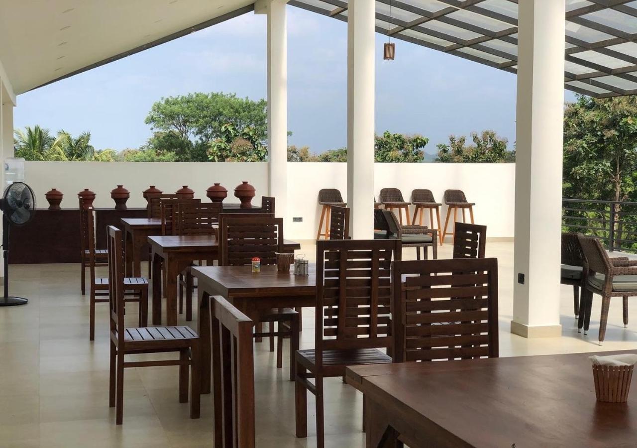 Hotel Atteriya Sigiriya Exteriér fotografie